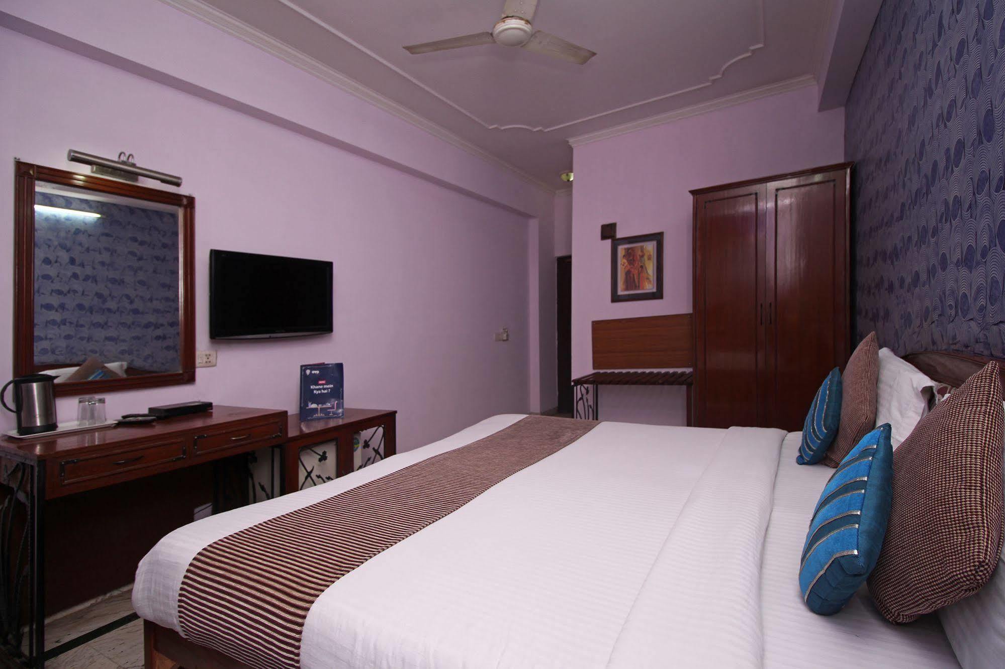 Hotel Indraprastha Delhi  Exterior photo